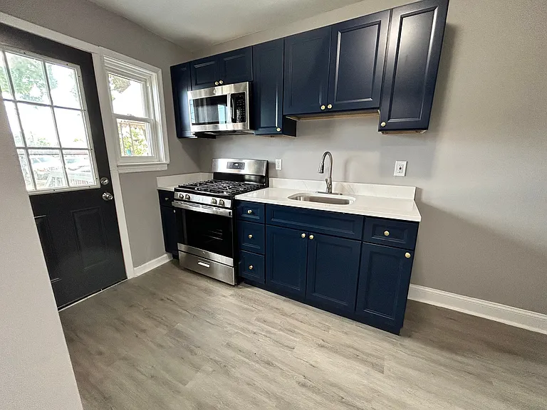 1503 Aldeney Ave — Photo 32