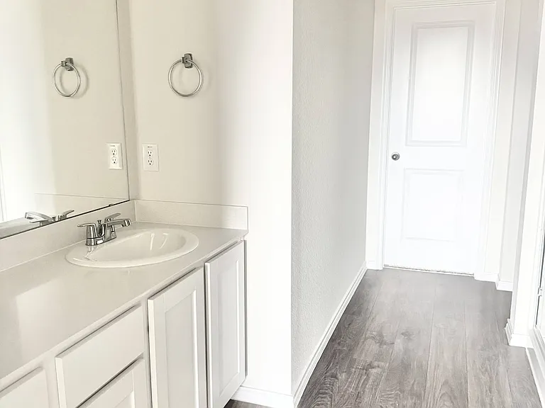 1708 Fawn Creek Dr — Photo 5