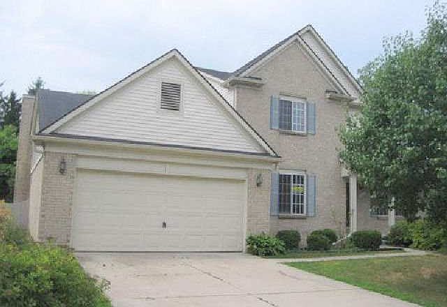 1st image of 40433 Bluesprings Ct