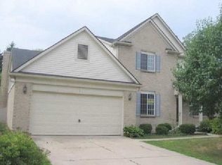 40433 Bluesprings Ct, Canton, MI 48188