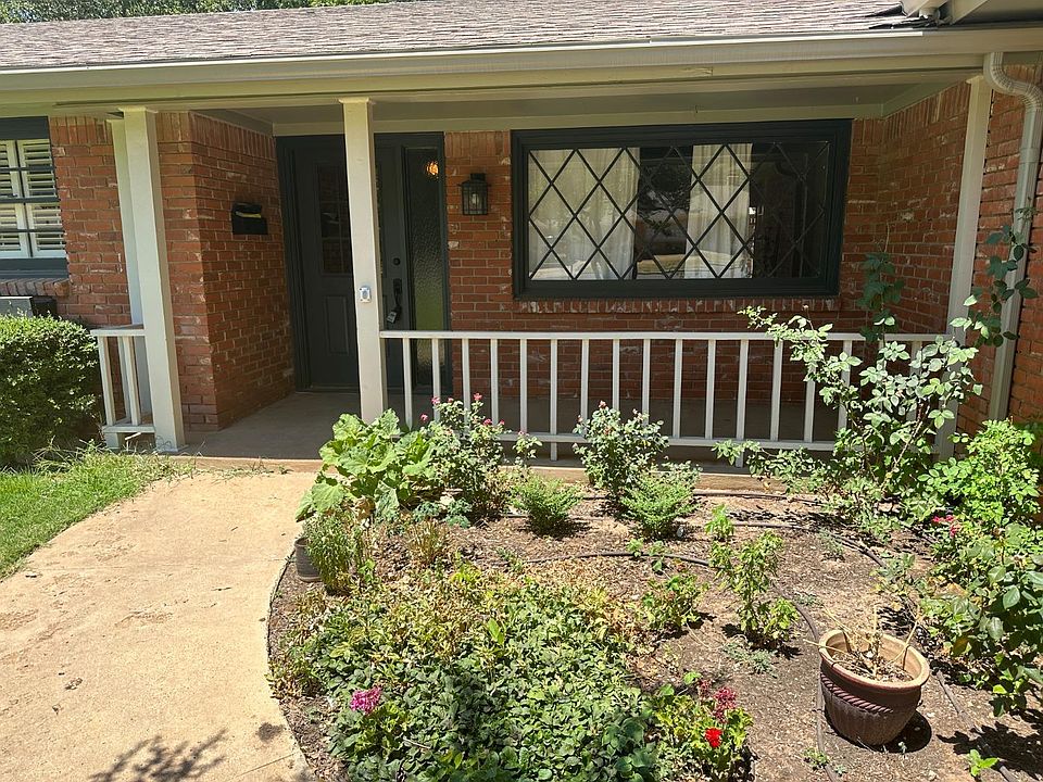1st image of 3814 64th Dr