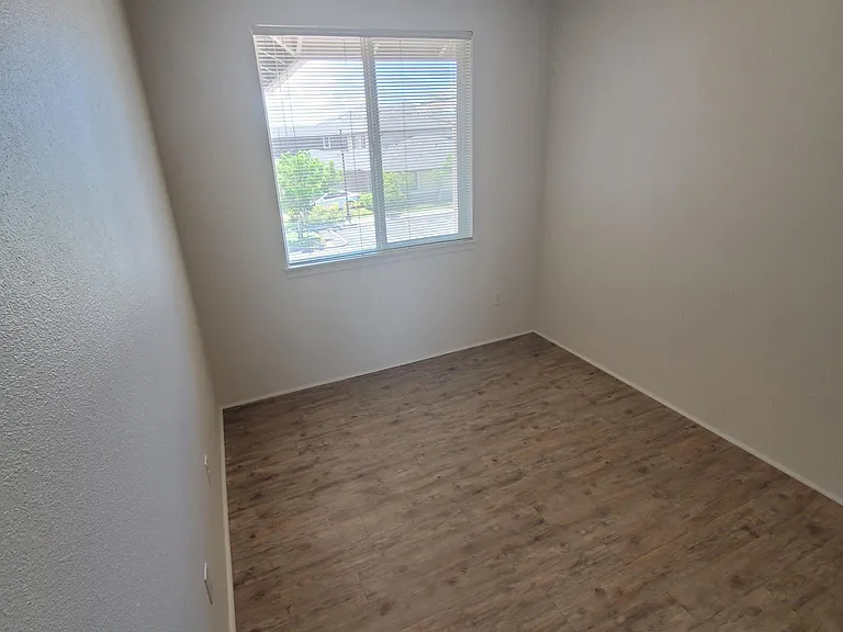 724 Kakala St #1405-B — Photo 18