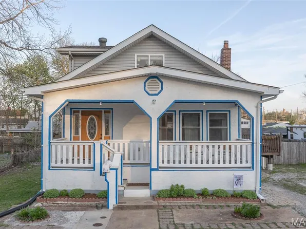 8708 S Grand Ave, Saint Louis, MO 63125