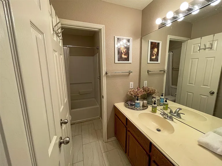 8748 Sagebrush Trl — Photo 20