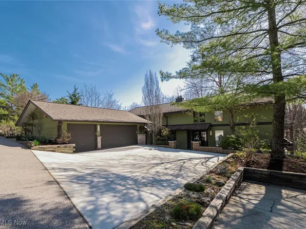 6794 Walter Waite Ct S #57, Brecksville, OH 44141