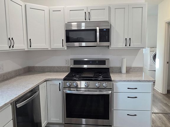 3rd image of 6405 3rd St