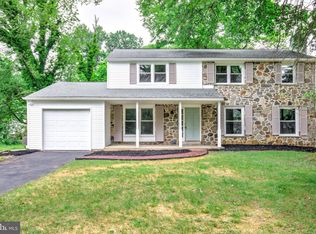406 Christian Ln, Wallingford, PA 19086
