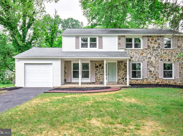 406 Christian Ln, Wallingford, PA 19086