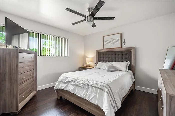 855 N Village Dr N #203 — Photo 14