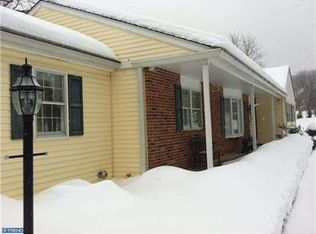 12 Pickering Ct, Downingtown, PA 19335