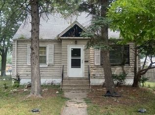 281 E 149th St, Harvey, IL 60426