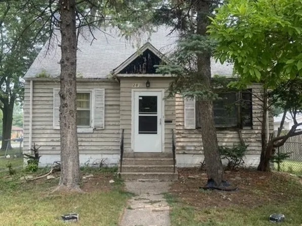 281 E 149th St, Harvey, IL 60426