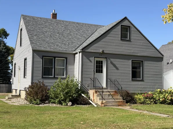 312 3rd St, Echo, MN 56237