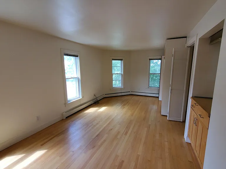 402 Maxwell Ave #3 — Photo 11