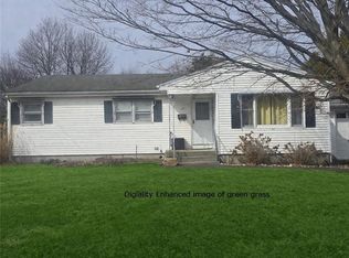 21 North Dr, Westerly, RI 02891