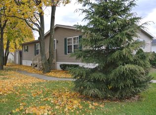 350 Briarwood Trl, Monroe, MI 48161