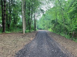 Bowers Rd, Mansfield, OH 44903