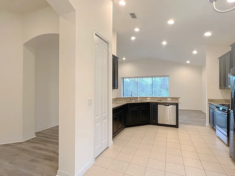 2356 Kaley Ridge Rd — Photo 13