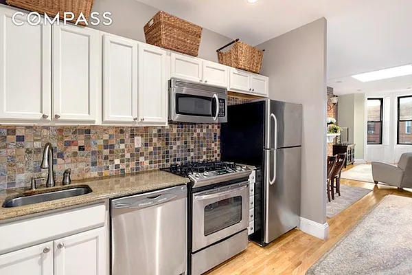 Sold by Compass | media 10