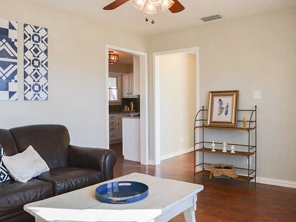 3rd image of 1201 S San Jose Dr