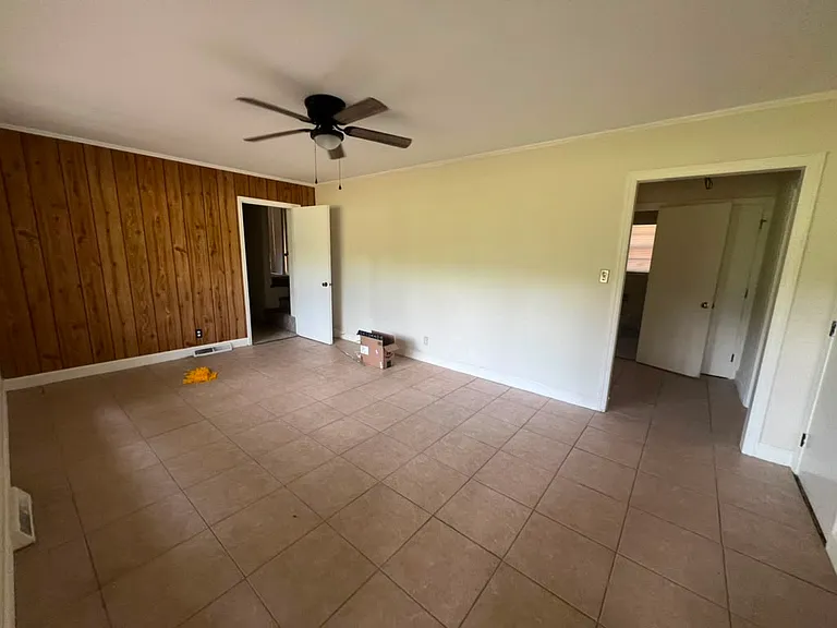 3429 S Alston Ave — Photo 7
