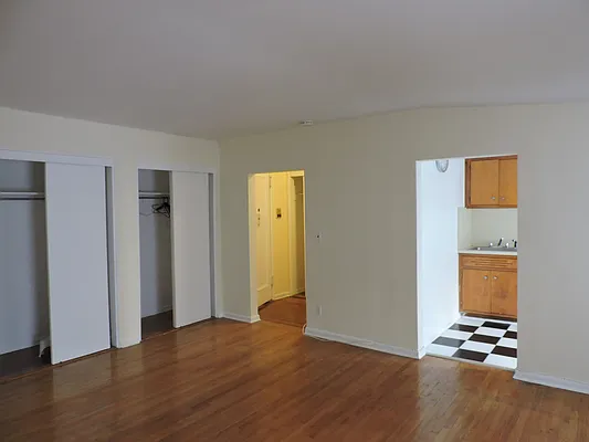 Rented by Brown Harris Stevens | media 6