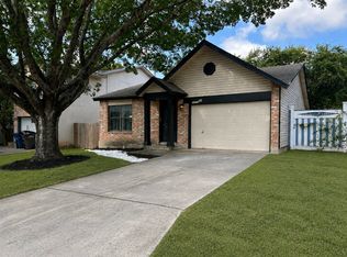 15519 Legend Springs Dr, San Antonio, TX 78247