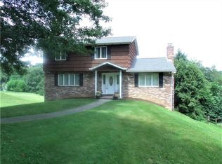 349 Hemlock Rd, Trafford, PA 15085