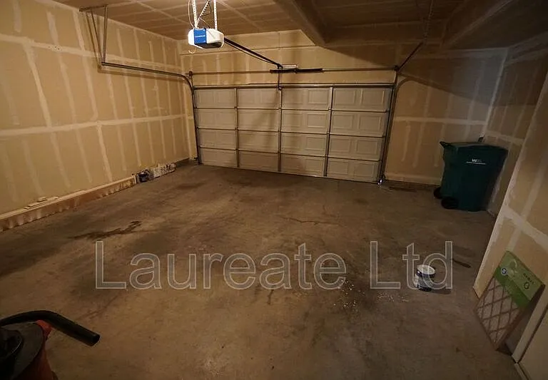 6510 Silver Mesa Dr #E — Photo 16