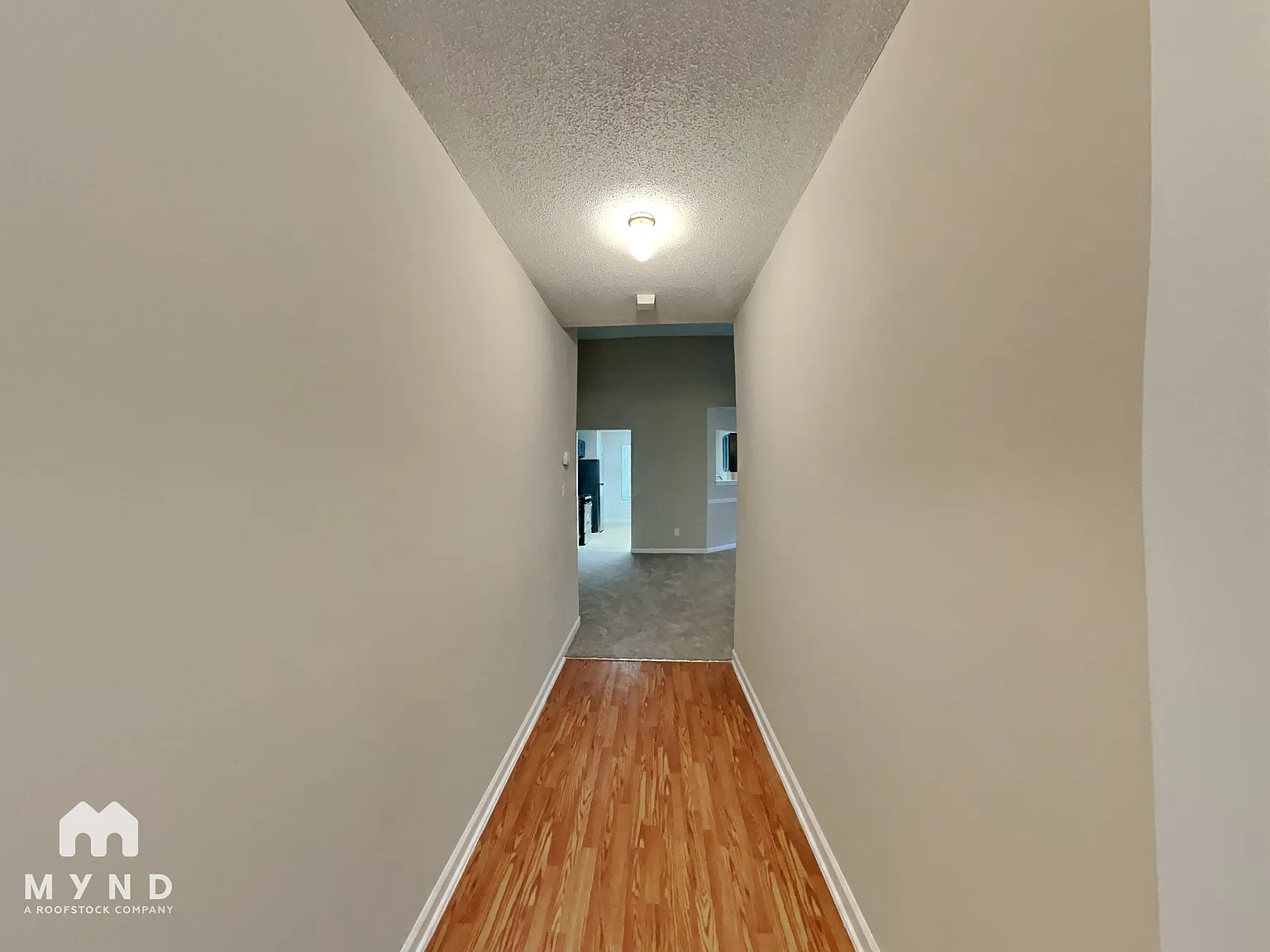 4 bed, 3.0 bath, 1802 sqft, $2,175 — Photo 3