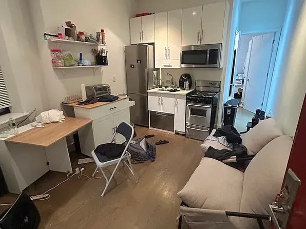 9 Stanton St #2DB, New York, NY 10002