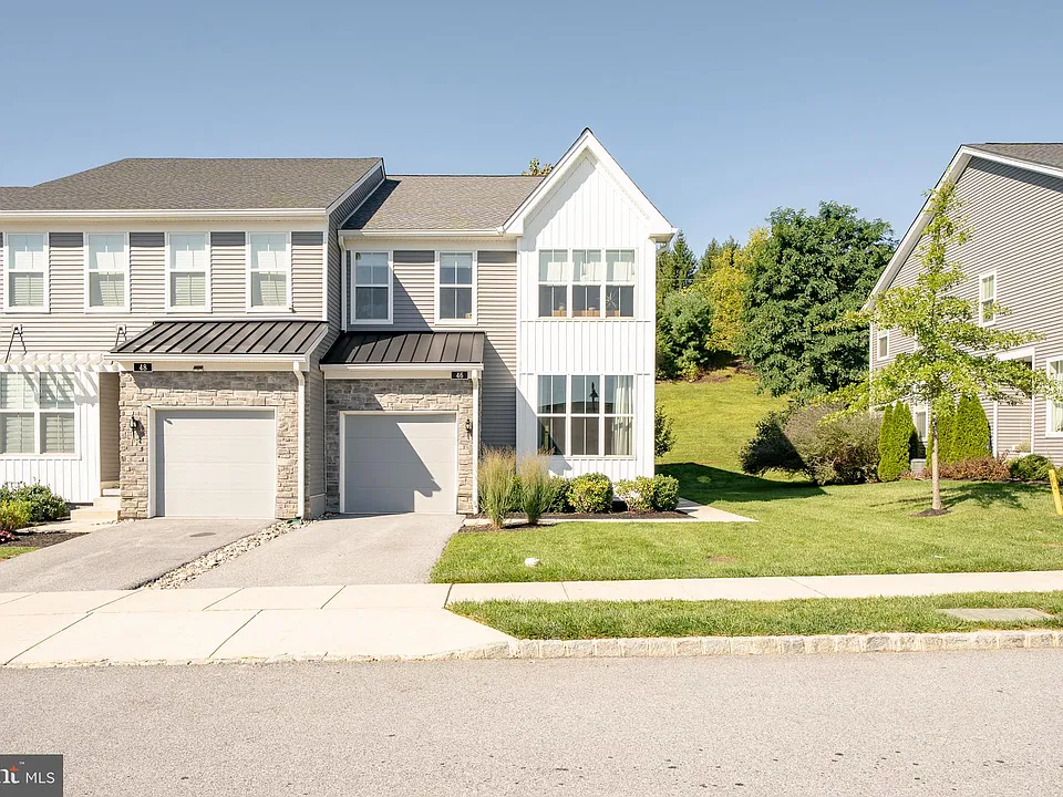 46 Sassafras Ln