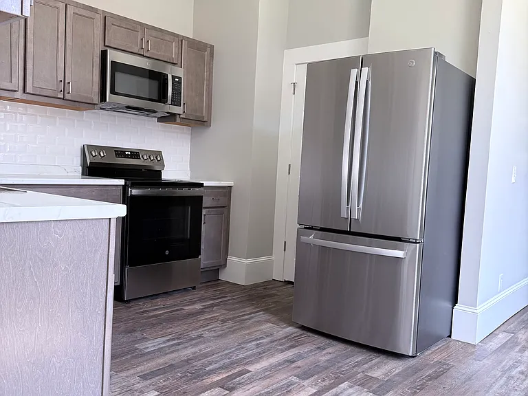 2607 Cook St — Photo 16
