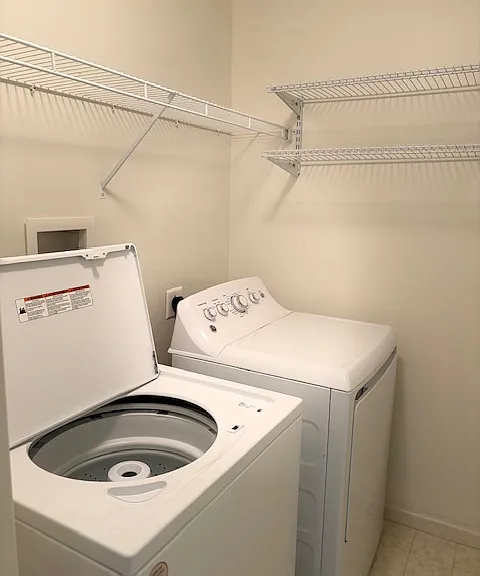 100 Christine Dr #100 — Photo 9