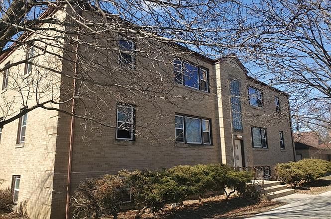 1st image of 6400 N Oak Park Ave APT 1N