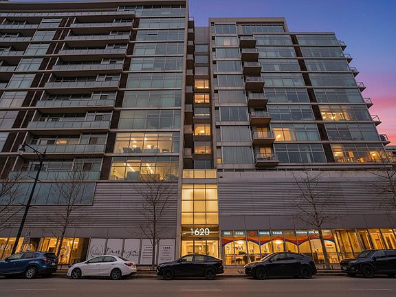 2nd image of 1620 S Michigan Ave Unit 418