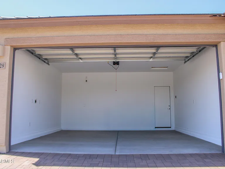 9829 W Monterey Way — Photo 4