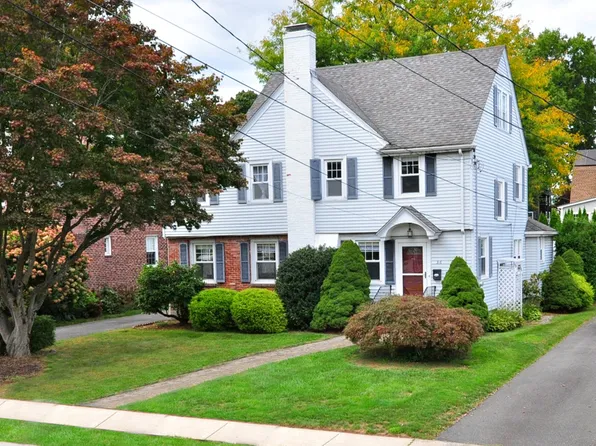 36 Ellsworth Road, West Hartford, CT 06107