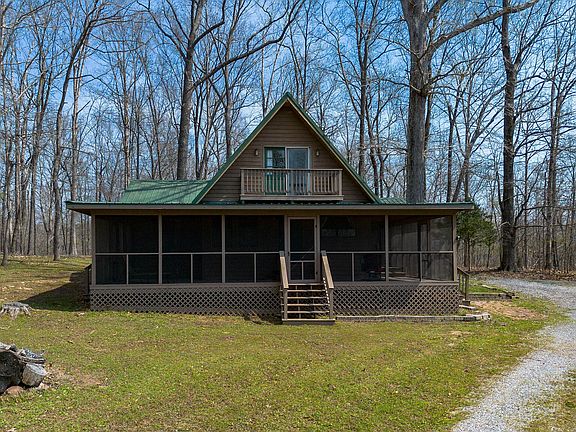 3rd image of 757 Reed Rd