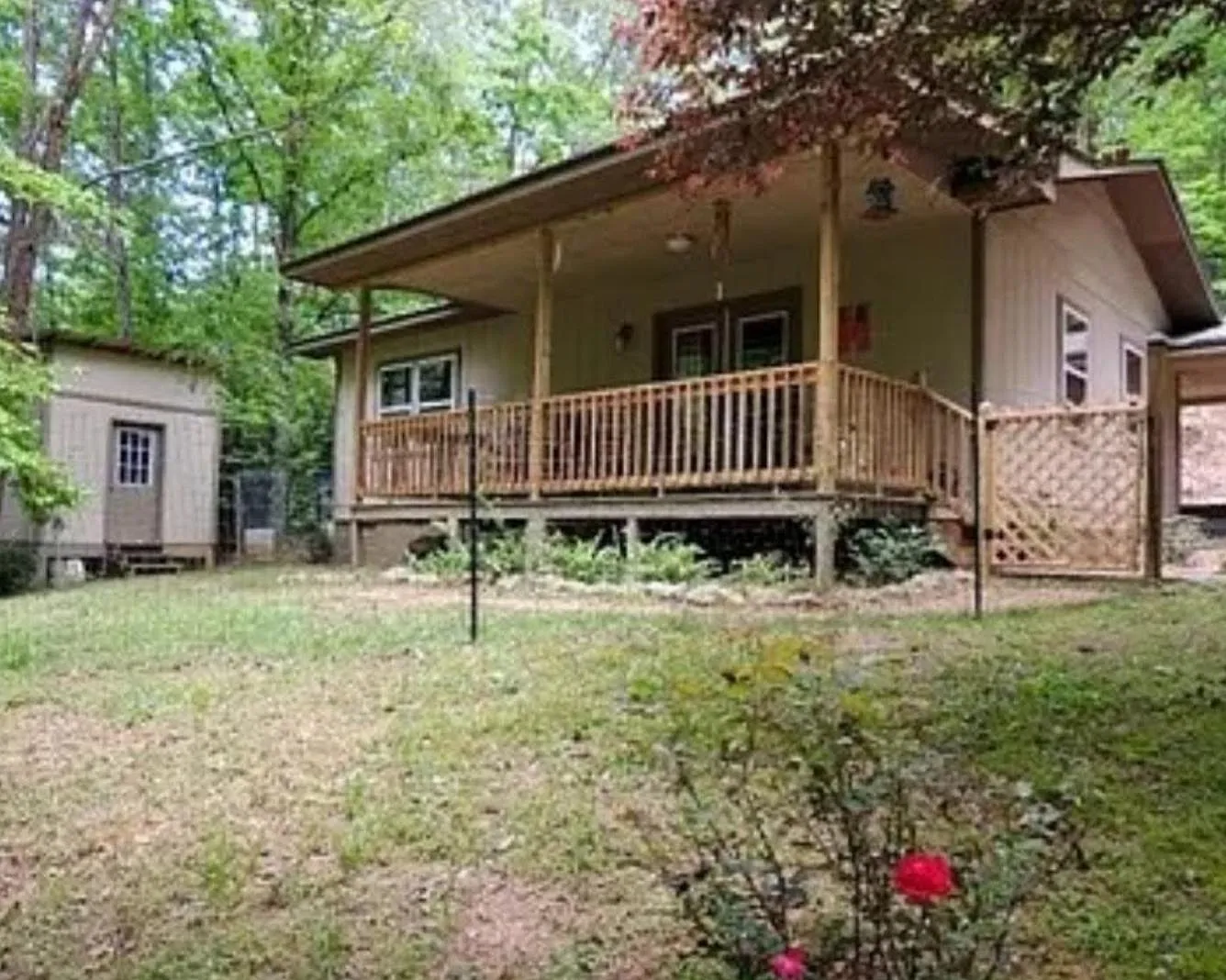 2 bed, 850 sqft, $1,500 — Photo 1