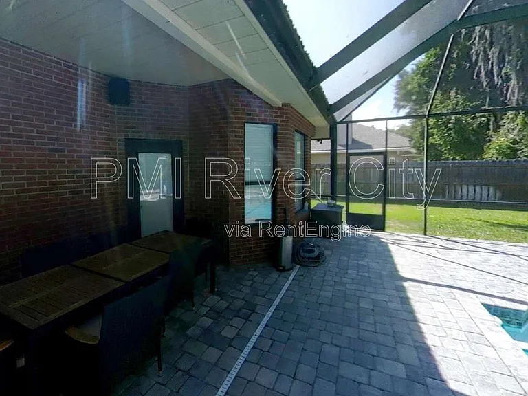 1866 Sentry Oak Ct — Photo 24