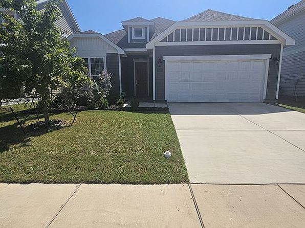 10024 Adams Ln