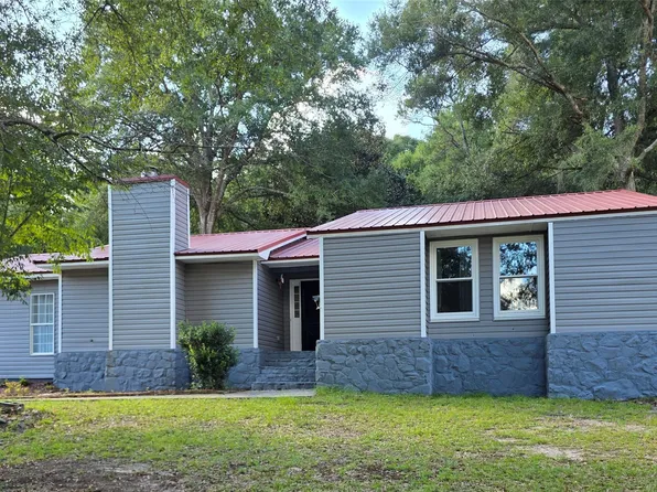 445 Deer Path Farms Rd, Ozark, AL 36360