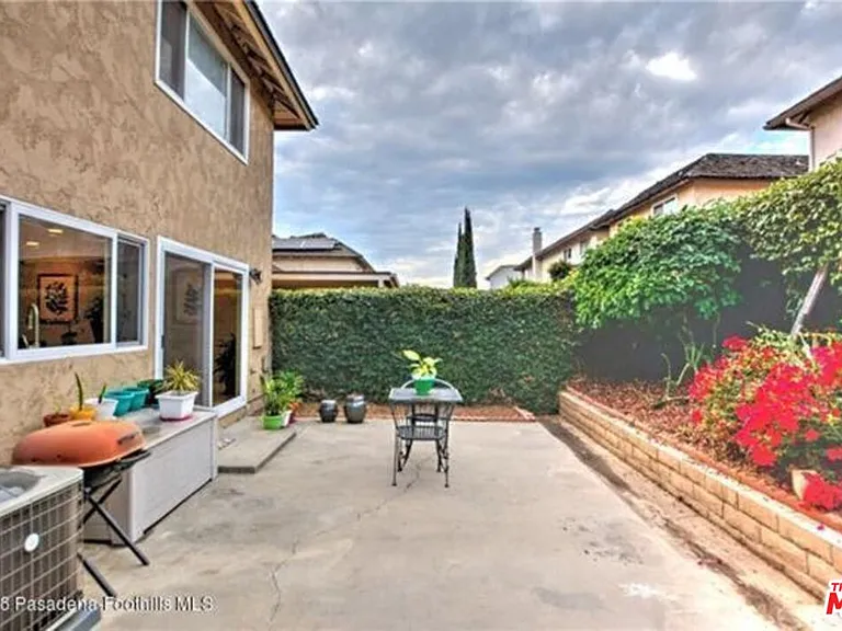 8187 Havasu Cir — Photo 11