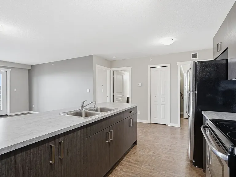 217 Lake St #303 — Photo 23
