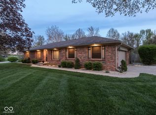 4037 Hazy Ln, Greenwood, IN 46142