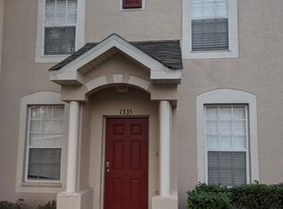 1335 Lyonshire Dr, Zephyrhills, FL 33543