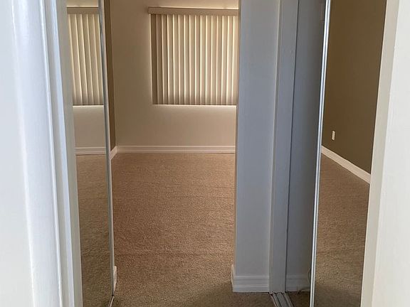 4th image of 12558-12606 Oxnard St #6