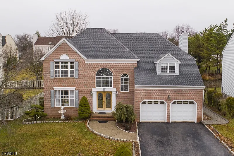 13 Cardinal Way photo 1