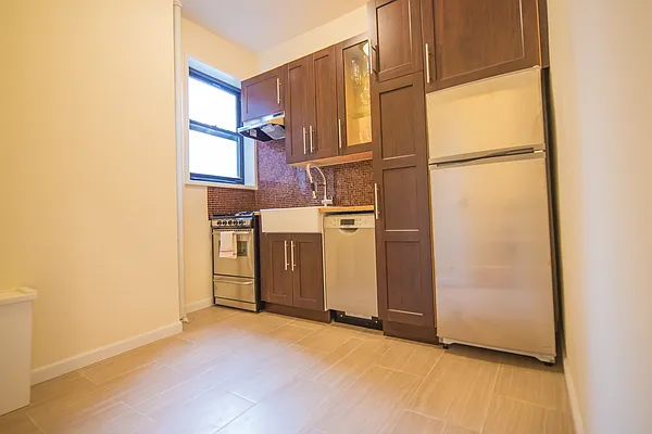 Rented by Corcoran | media 7